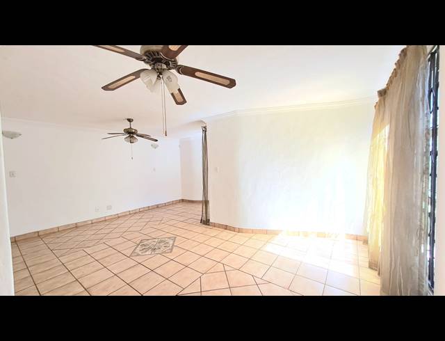 3 BEDROOM TOWNHOUSE FOR SALE IN THREE RIVERS PROPER